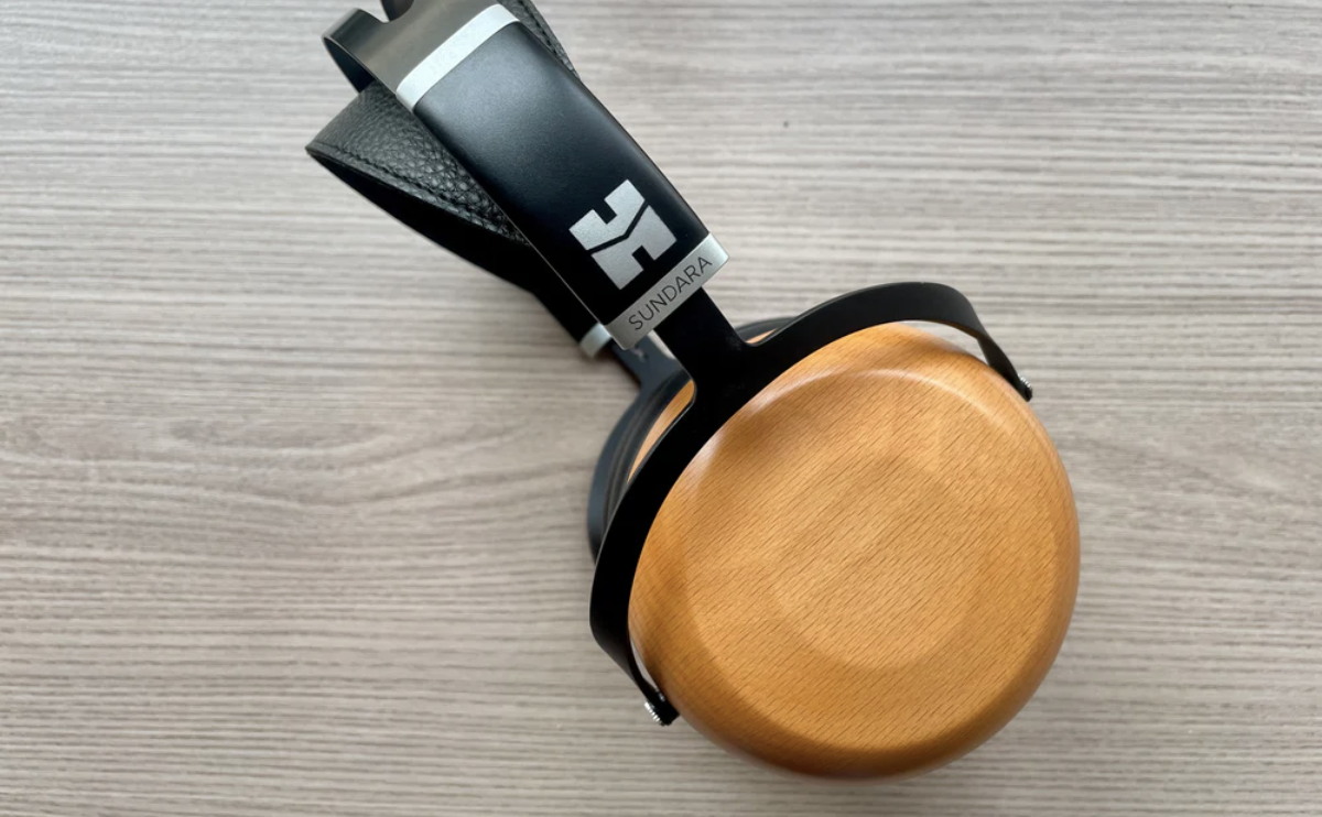 HIFIMAN SUNDARA Over Ear Planar Magnetic Audiophile Headphone Home and  Studio