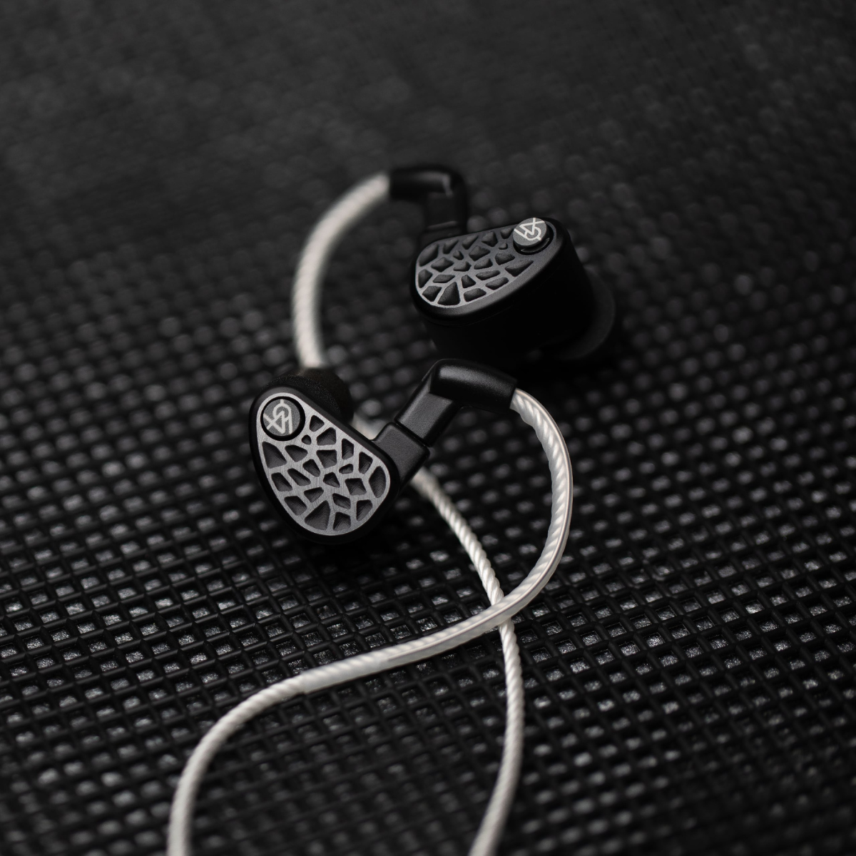 64 Audio U18s IEM