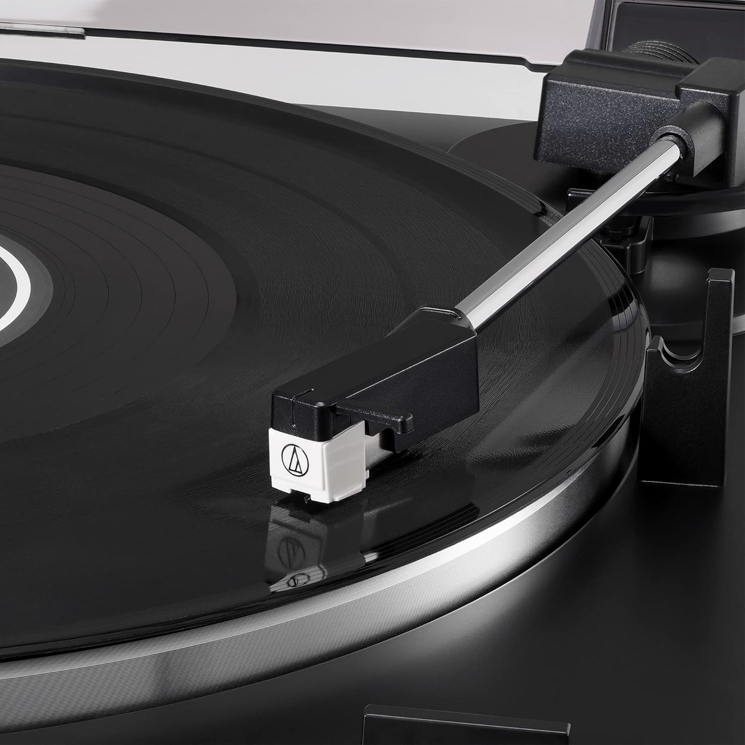 Audio-Technica AT-LP60XUSB Fully Automatic Stereo Turntable