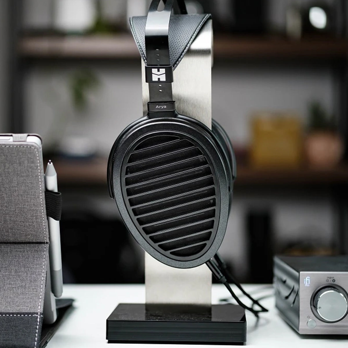 HiFiMAN Arya Planar Magnetic Headphone Stealth Magnet Version